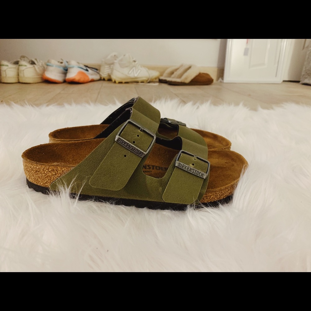 Never Worn Birks!!